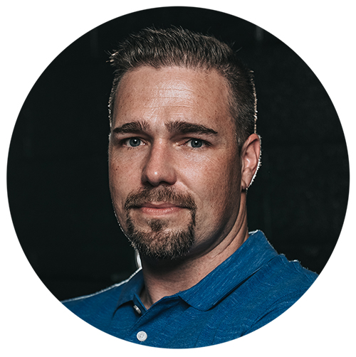 Headshot - Andrew Mullinax Circle
